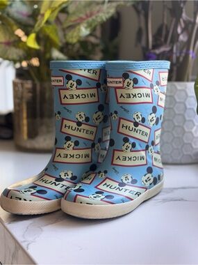 Hunter Kids Blue Mickey Mouse Rain Boots (12C)